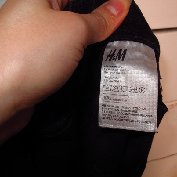 H&M Vintage Destroyed High Rise Charcoal Skinny - Picture 8 of 11